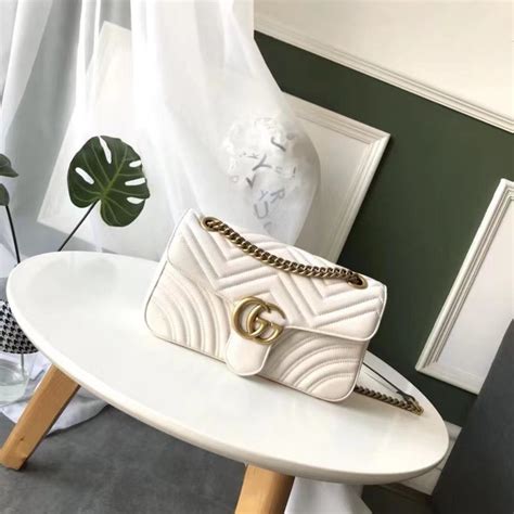 define replica bag